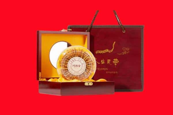 收购资讯:黔东南州锦屏回收冬虫夏草是按克吗